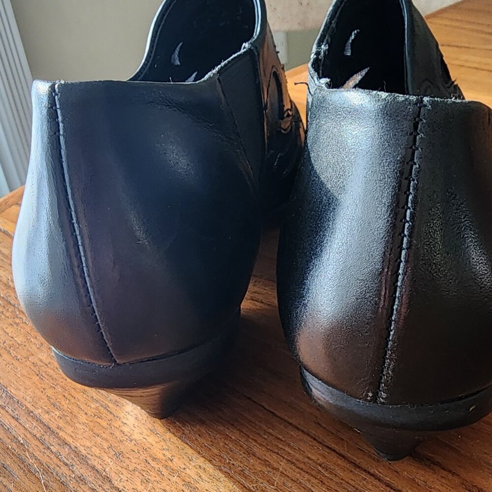 Zara Woman Leather Laser Cut Booties Size 7.5 - Picture 6 of 11